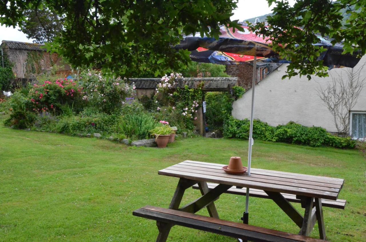 The Royal Oak Inn Dunsford Ngoại thất bức ảnh
